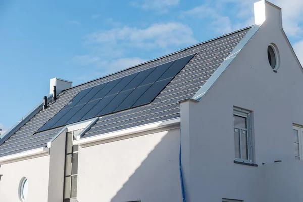 Solar panels buying guide for first-time users