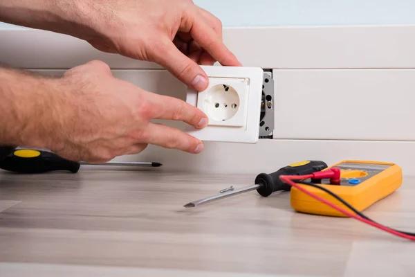 Skilled Electricians for Electrical Service in Bonney Lake, WA